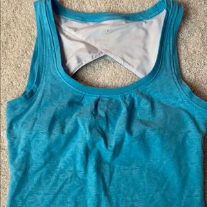 Everlast workout top